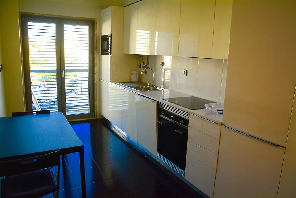 E7 Lisbon Deluxe Apartments