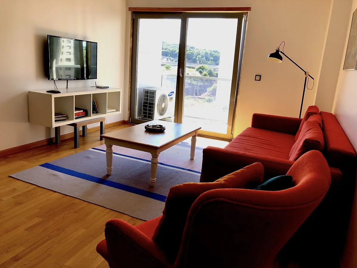 E7 Lisbon Deluxe Apartments 0*,
