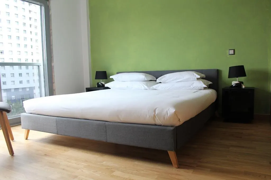 E7 Lisbon Deluxe Apartments