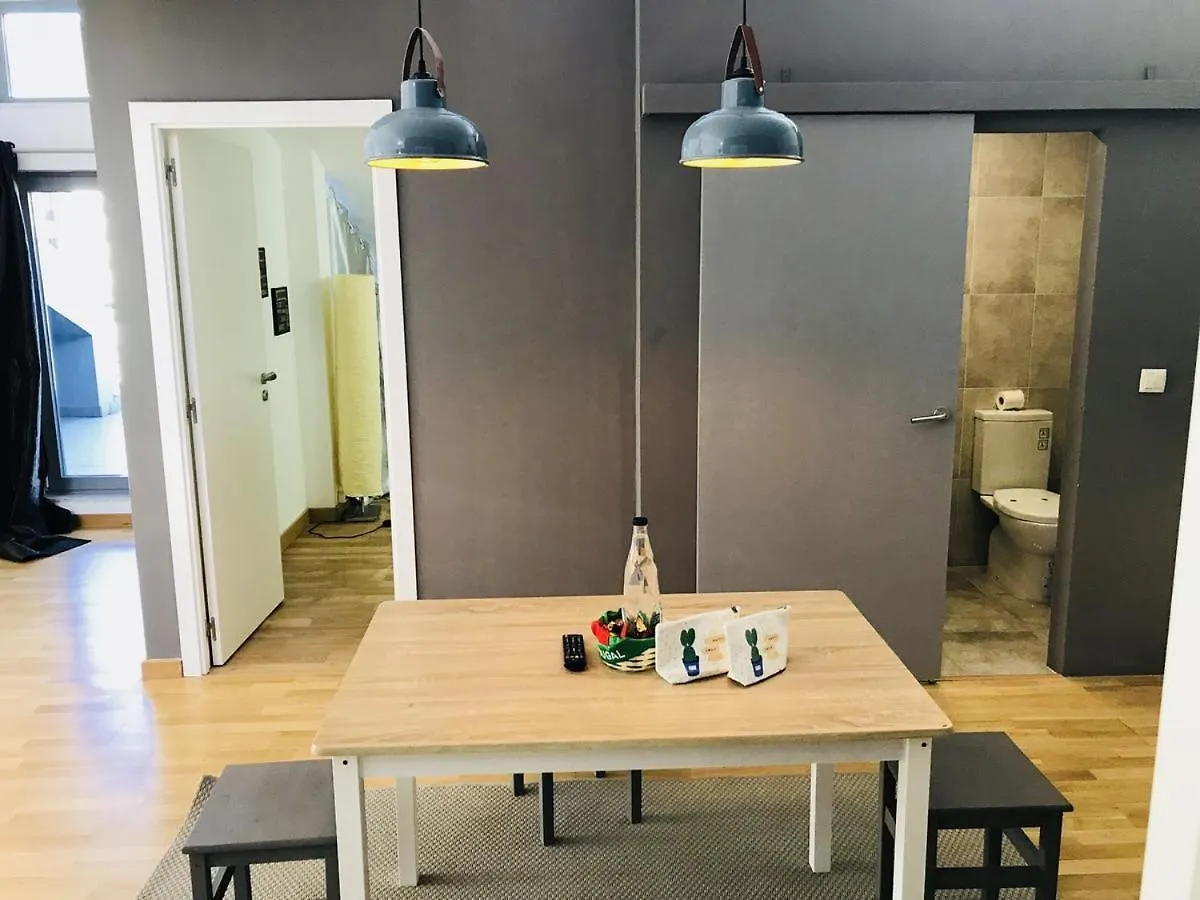 E7 Lisbon Deluxe Apartments